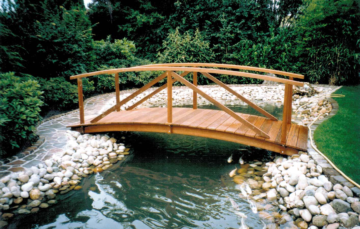 Brückenbelege, Brücken, individuelle Brücke für den Garten, GartenbrückenBielefeld, Gütersloh, Herford